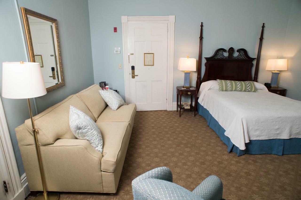 Middlebury Inn Exteriér fotografie